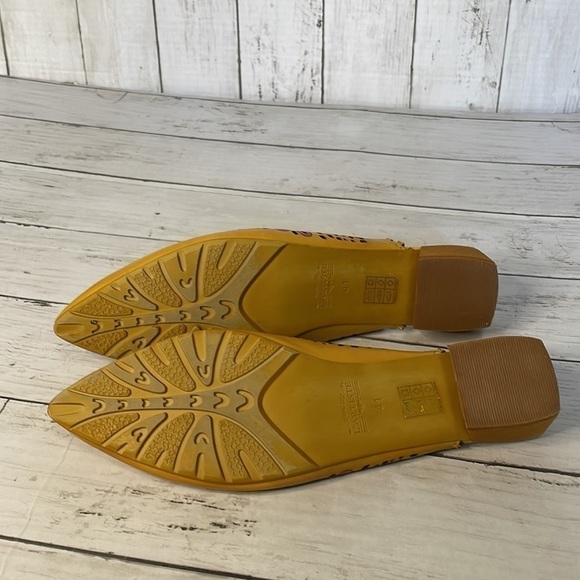 L'Artiste By Spring Step Handpainted Leather Galatina Mule - Picture 3 of 12